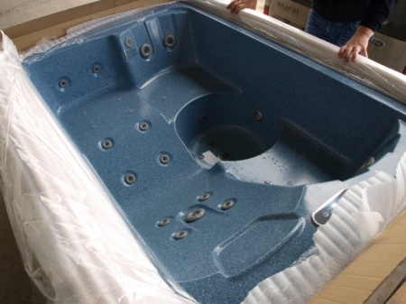 Гидромассажный бассейн Sunrans SR807 Гидромассажный бассейн Sunrans SR807