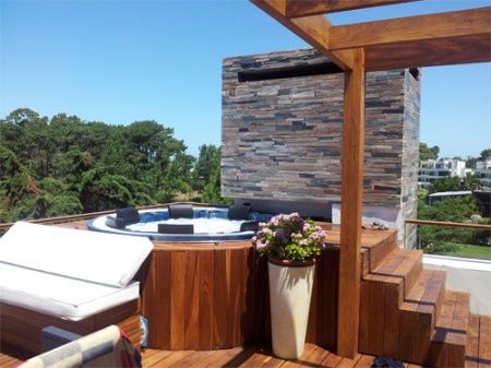 Гидромассажный бассейн Sunrans SR831 Гидромассажный бассейн Sunrans SR831