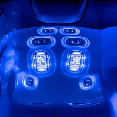 Гидромассажный спа-бассейн Wellis Mandala Life Deluxe Гидромассажный спа-бассейн Wellis Mandala Life Deluxe