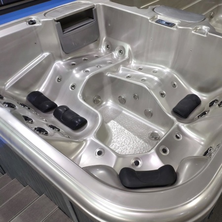 СПА бассейн с противотоком Bigeer Леоне BG-6609 СПА бассейн с противотоком Bigeer Леоне BG-6609