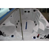 Плавательный спа-бассейн JNJ Spas California Плавательный спа-бассейн JNJ Spas California