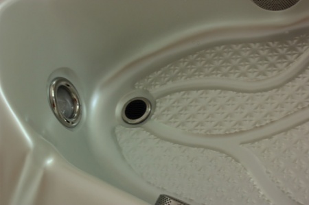 Гидромассажный бассейн Sunrans SR872 Гидромассажный бассейн Sunrans SR872